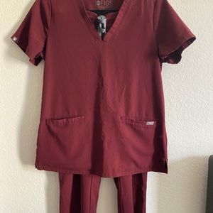Figs Burgundy Scrub Set Size S